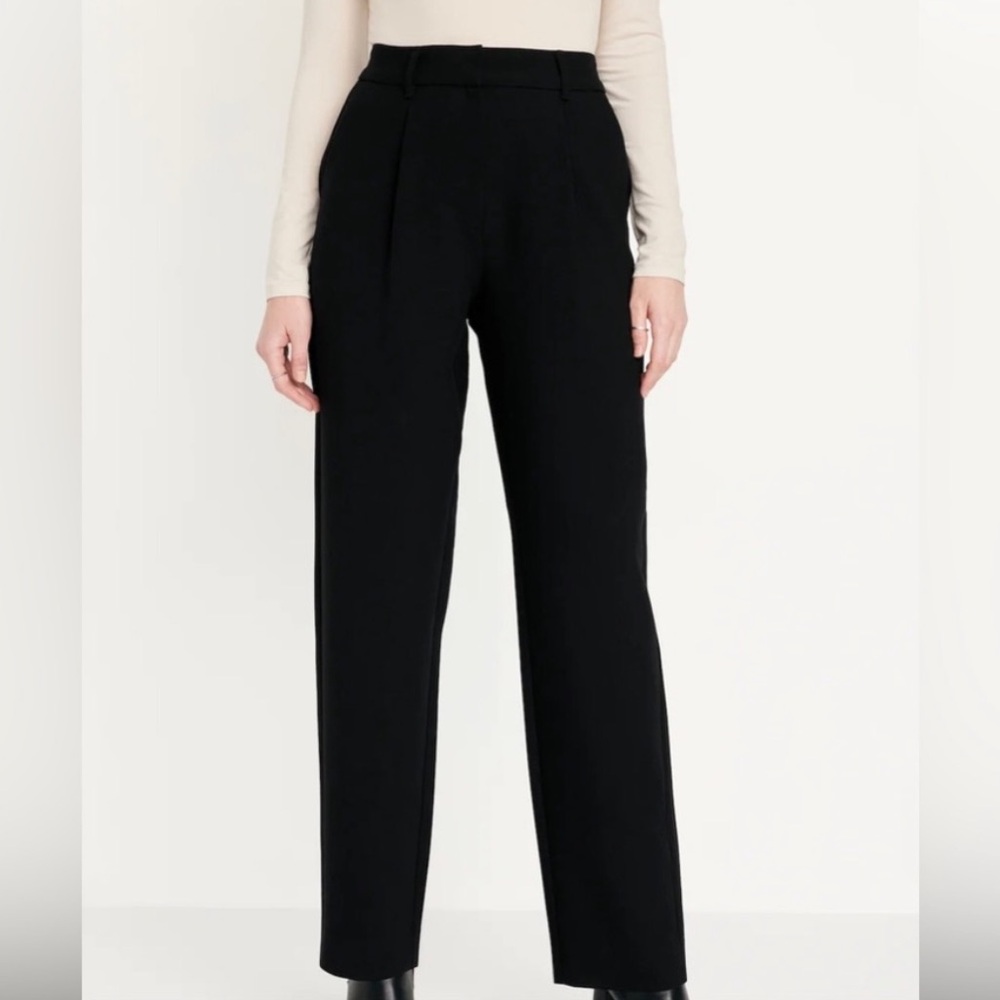 Old Navy Extra High-Rise Taylor Straight Trousers